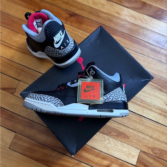 Size 8 - Jordan 3 Black Cement (2018) - Picture 9 of 9